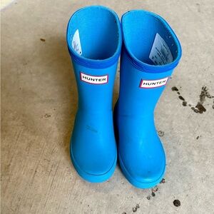 Hunter Kids Vibrant Blue Rain Boots